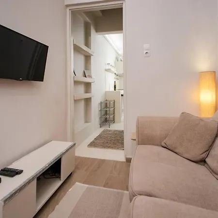 The Cozy Nest Apartment